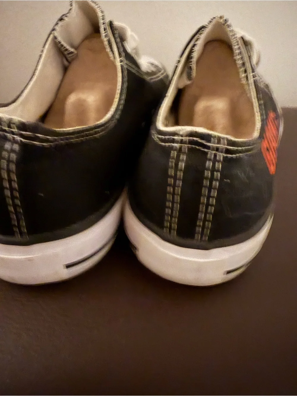 Black Low-Top Athletic Sneakers with Orange 'GIANTS' Accent